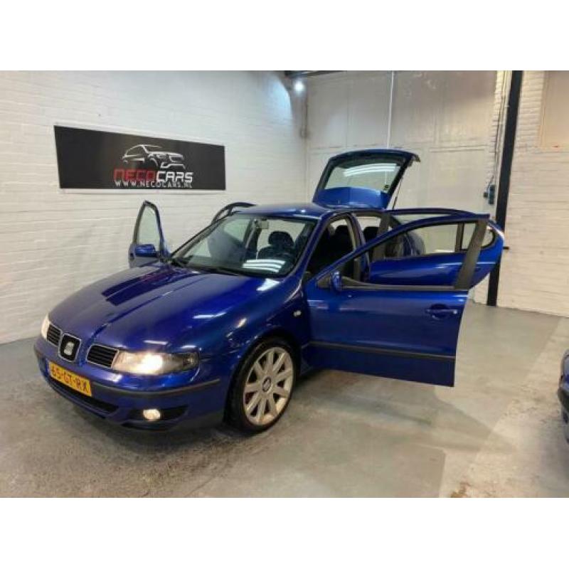 SEAT Leon 1.8-20V Sport NETTE AUTO//RIJDT SCHAKELT GOED//SPO