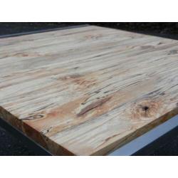 Bijzettafel van RVS met essen hout met slaap er in