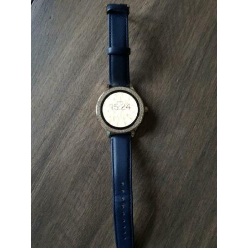 fossil smartwatch