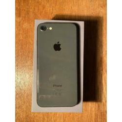 IPhone 8 spacegrey 64gb krasvrij!