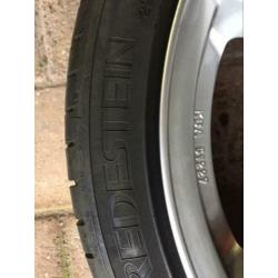 BMW E90 velgen met banden 18 inch , 2x 5,5 mm en 2x 7 mm