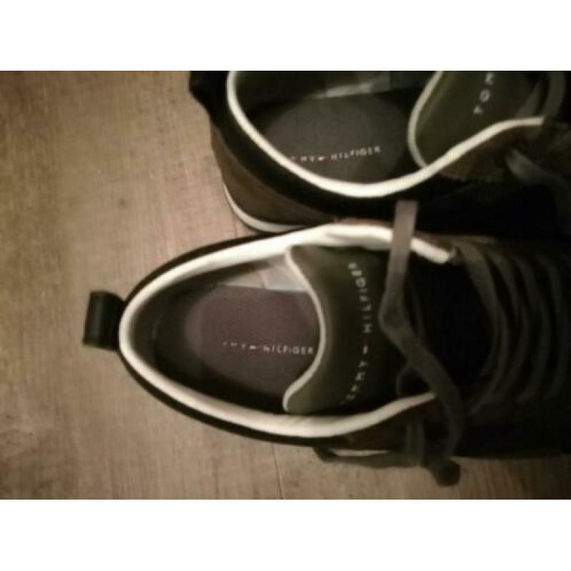 Tommy hilfiger schoenen