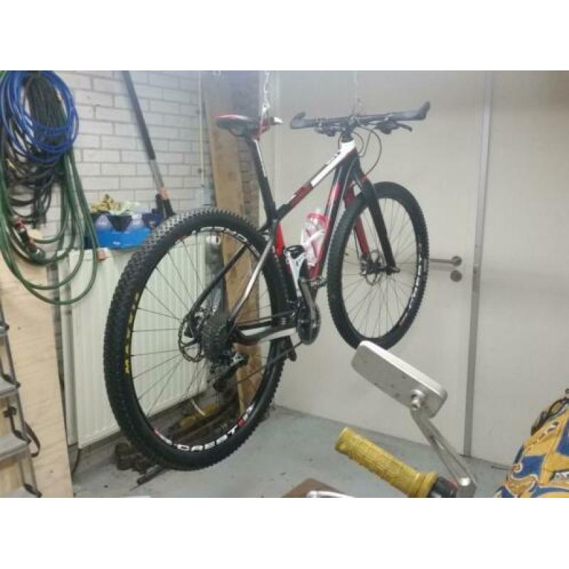 be one crg carbon hardtail lichte fiets.