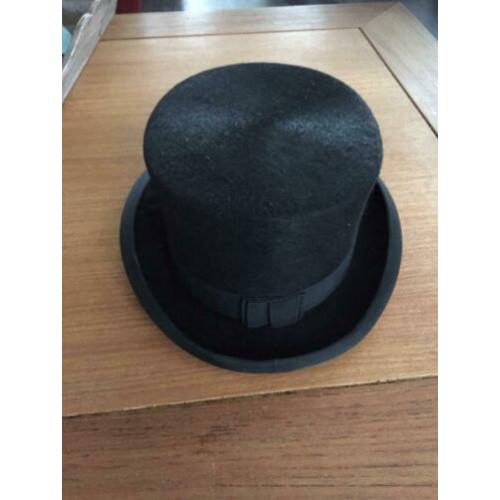 Dressuur hoed maat 56