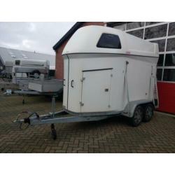 Zeer mooie Xx-trail 1,5 paardstrailer met zadelkamer.