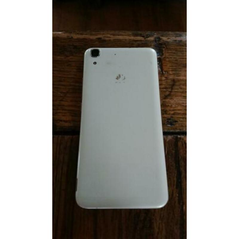 Huawei Y6 dual-sim wit krasvrij