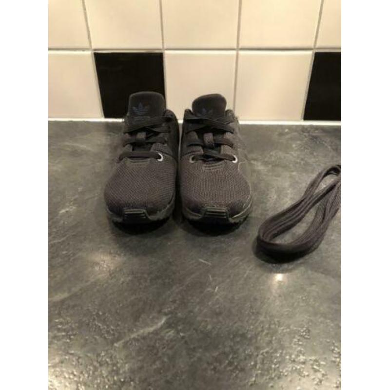 Adidas maat 23