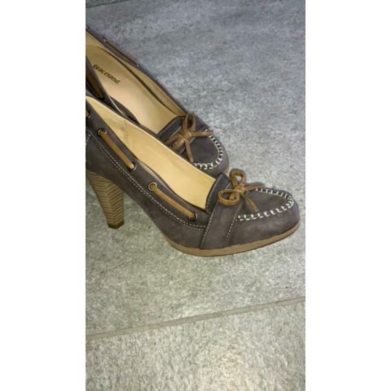Leuke pumps blauw met strik maat 37