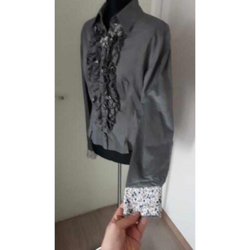 Anne Fontaine Blouse maat 44 maar valt als L