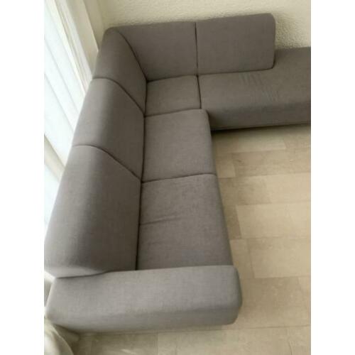 L bank met lounge deel, midden grijs 1 jaar oud