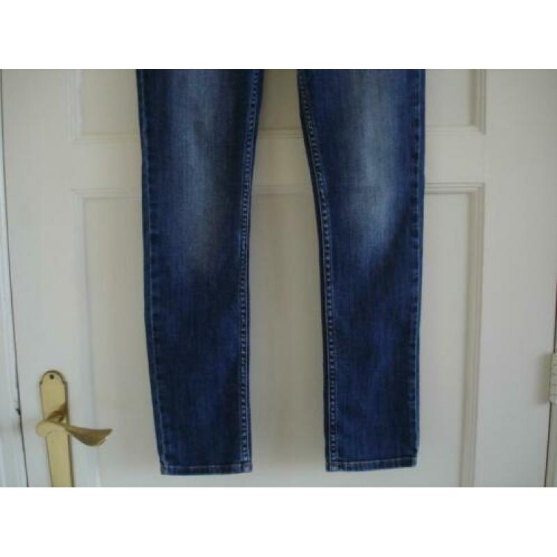 Won Hundred spijkerbroek mt 31/32 style Elle jeans