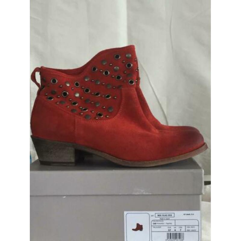HOSS INTROPIA suède laarzen studs mt.37