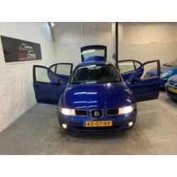 SEAT Leon 1.8-20V Sport NETTE AUTO//RIJDT SCHAKELT GOED//SPO