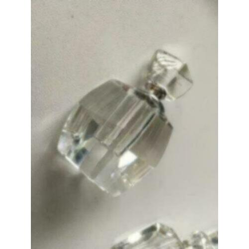 8 x kristallen parfumfles 7/ 9,5 cm hoog