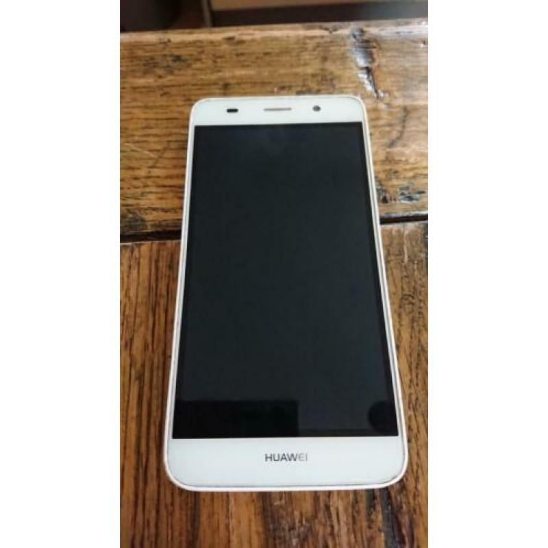 Huawei Y6 dual-sim wit krasvrij