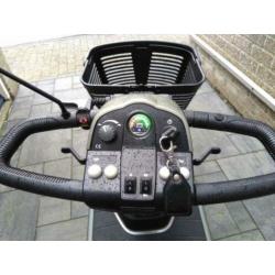 Scootmobiel Pride Luna Victory