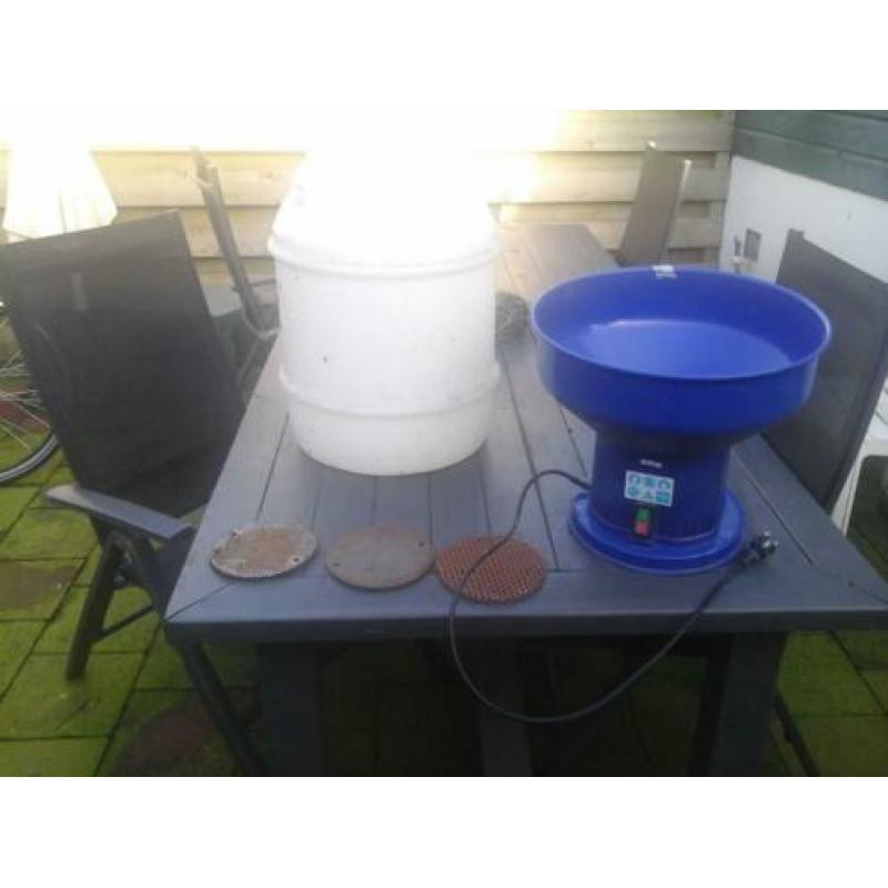 Grote maalmachine voor diverse graan soorten etc