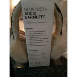 Bleutooth koptelefoon incl toebehoren
