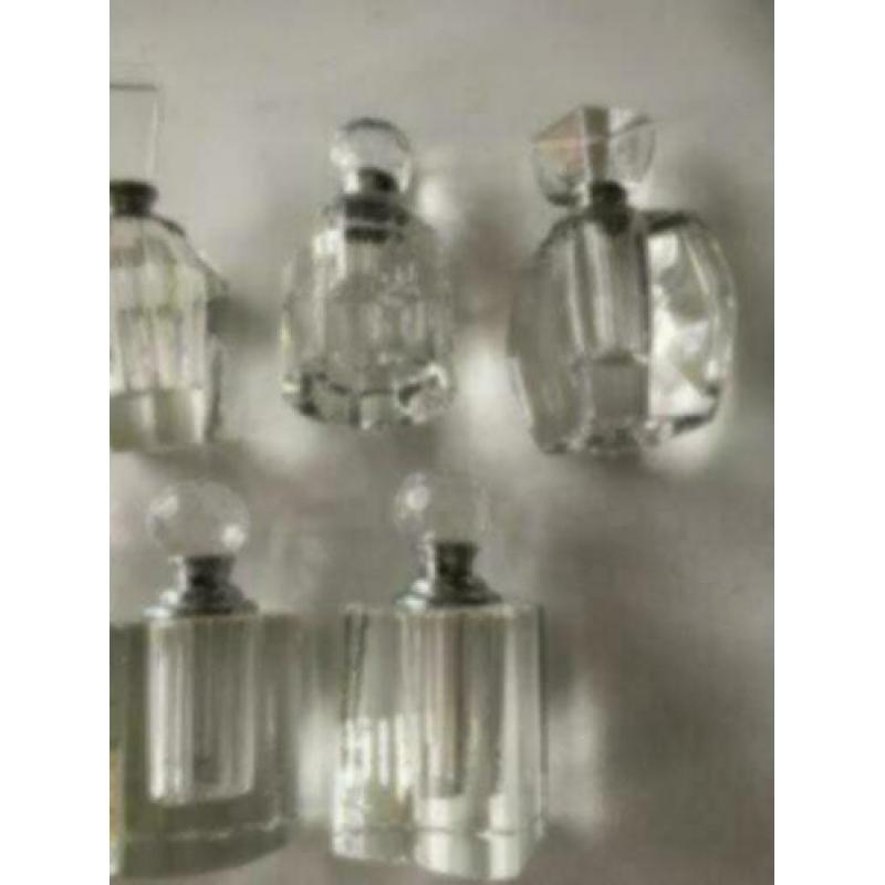 8 x kristallen parfumfles 7/ 9,5 cm hoog