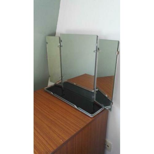 Vintage klapspiegel met plankje € 25,-