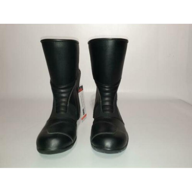 NIEUWE Booster Reivo mt 41 van € 109,95 voor € 79,95