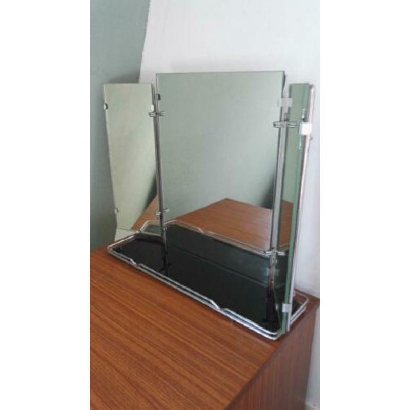 Vintage klapspiegel met plankje € 25,-