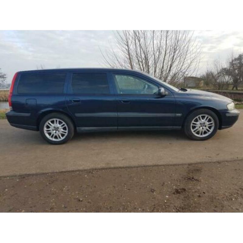 Volvo V70 2.3 T-5 250PK AUT 2001 Blauw met.