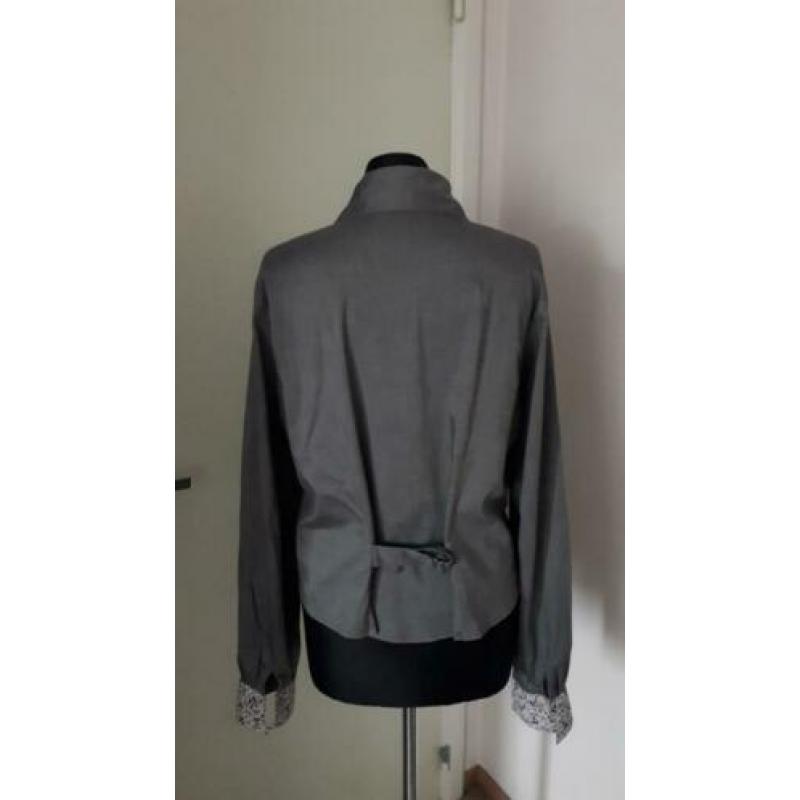 Anne Fontaine Blouse maat 44 maar valt als L