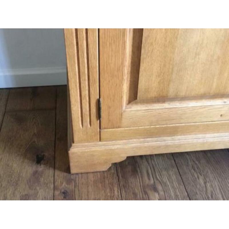 Dressoir blank eiken kleur antiek