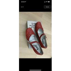 Fiji leren pumps maat 41 rood