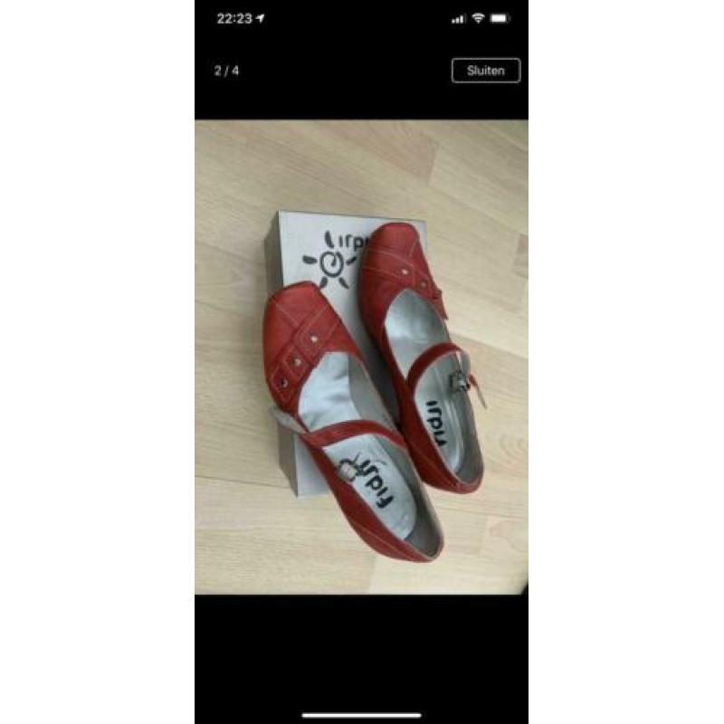 Fiji leren pumps maat 41 rood