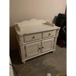 Brocante witte houten commode in top staat!