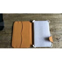 2 nieuwe hoesjes / covers voor tablet (samsung?)5 euro samen