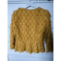 Oker geel vestje en geruite broek! Size: S(36)