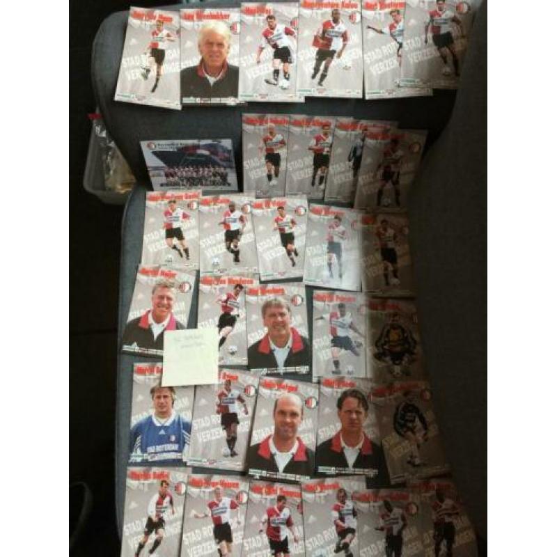 42 Feyenoord speler kaarten 1999-2000
