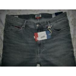 Nieuw Tommy Hilfinger jeans maat 34-32 grijze broek.