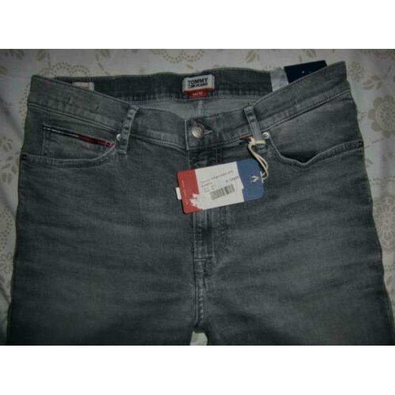 Nieuw Tommy Hilfinger jeans maat 34-32 grijze broek.