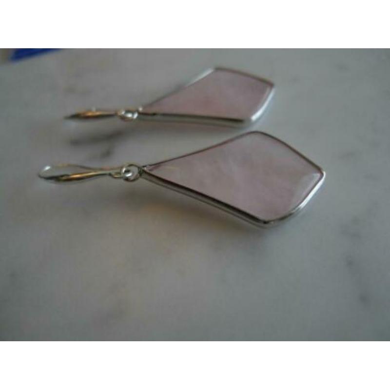 roze quartz oorbellen