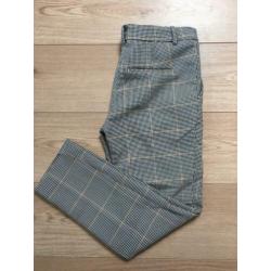 Oker geel vestje en geruite broek! Size: S(36)