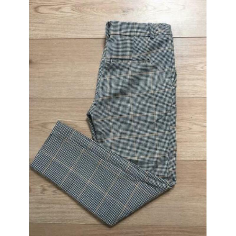 Oker geel vestje en geruite broek! Size: S(36)