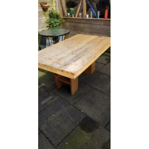 Stijger houten tafel in goede staat
