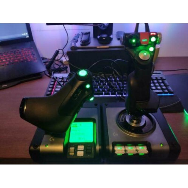 Logitech Saitek X52 PRO H.O.T.A.S.
