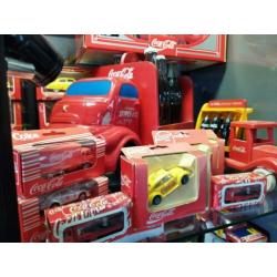 Coca cola verzameling auto's en vrachtwagens uniek Pol