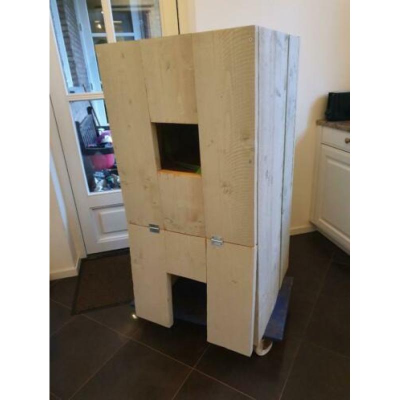 Steigerhouten krabpaal