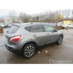 Nissan QASHQAI 1.6 connection edition (bj 2012)