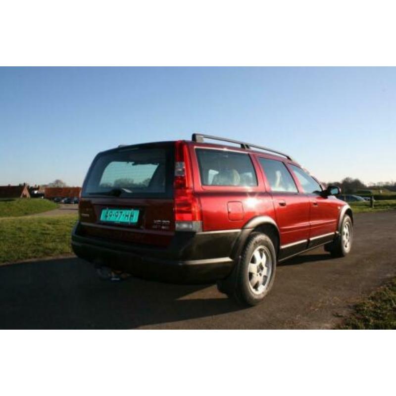 Volvo XC70 2.5 T Geartronic Comfort Line