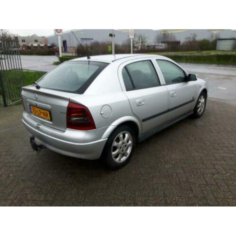 Opel Astra 1.6 Njoy SCHADE AUTOMAAT 71658km (bj 2003)