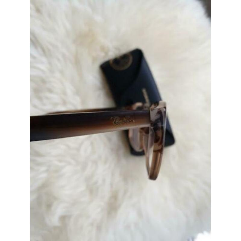 Ray Ban montuur