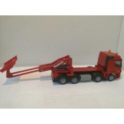 Siku 4148 Mercedes-Benz Actros. Garage transporter.