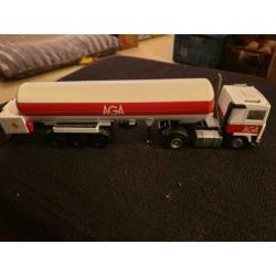 Volvo conrad 1:50